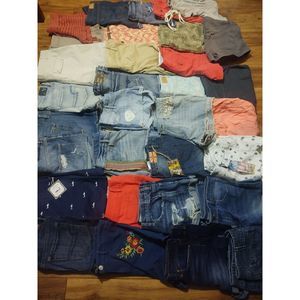 Women's Assorted 32 Piece Shorts Lot